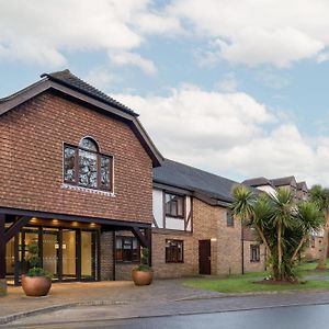 Elite Venue Selection Felbridge - Gatwick